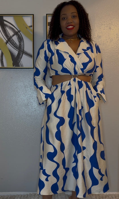 SQUIGGLE WAVE PATTERN LONG SLEEVE MAXI DRESS